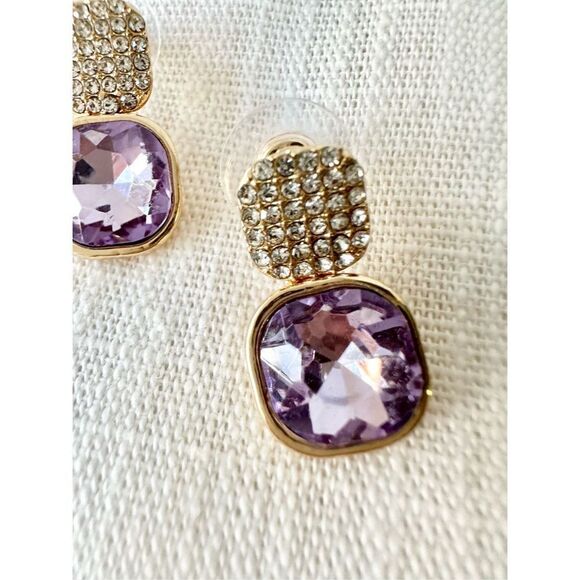 Mod style light purple dangle earrings - Picture 2 of 2